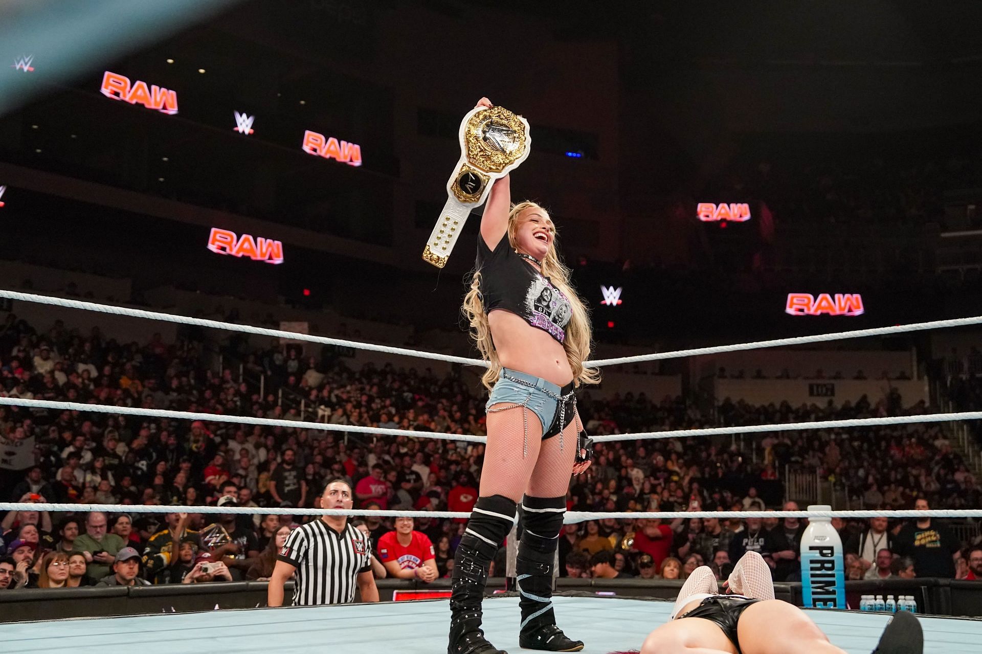 Monday Night RAW - Source: Getty